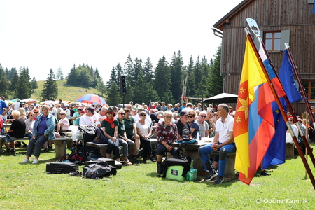 16-Spominska slovesnost na Menini planini (2)